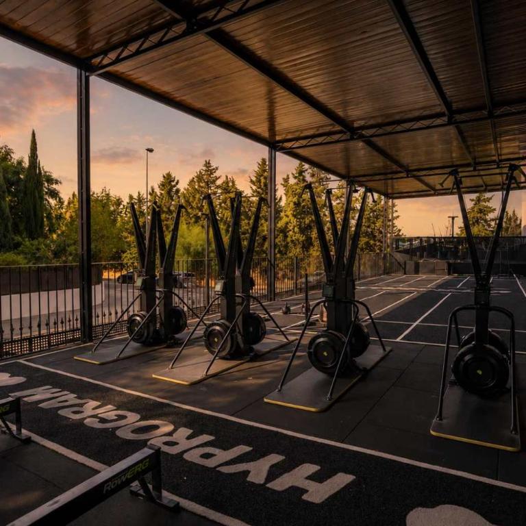 Spacious apartment Gym Paddel Club Beach Wifi Park - Apartment - 12
