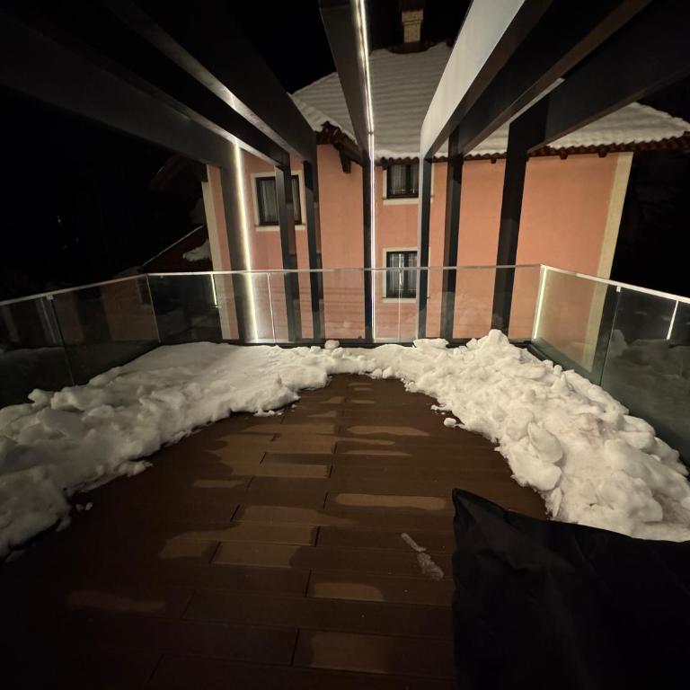 FIRST CLASS Apartments Zlatibor 2 - One-Bedroom Apartment with Terrace - 10