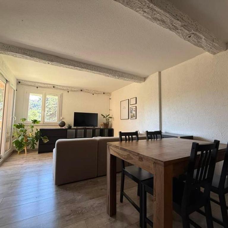 Appartement 3 pièces au calme Nice La Costière - Appartement 2 Chambres - 1