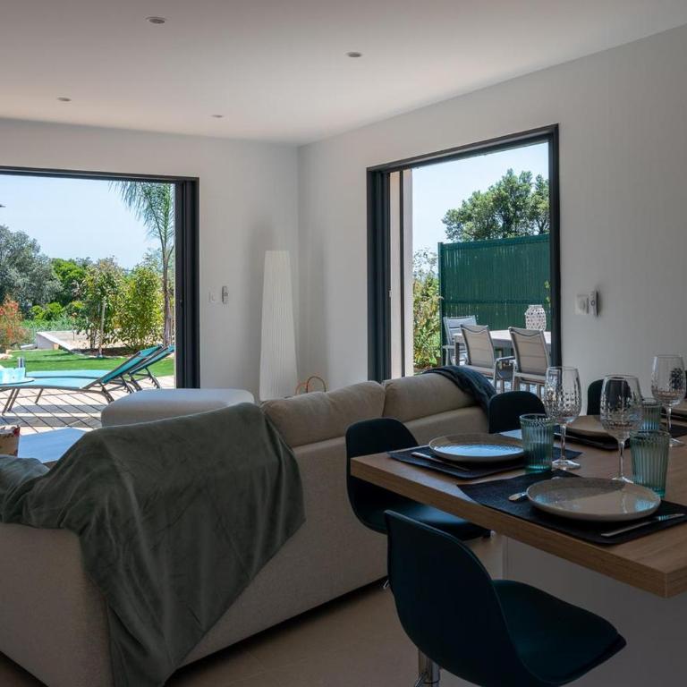 Villa LAU, contemporary sea view in Les Issambres - Villa 3 Chambres - 16