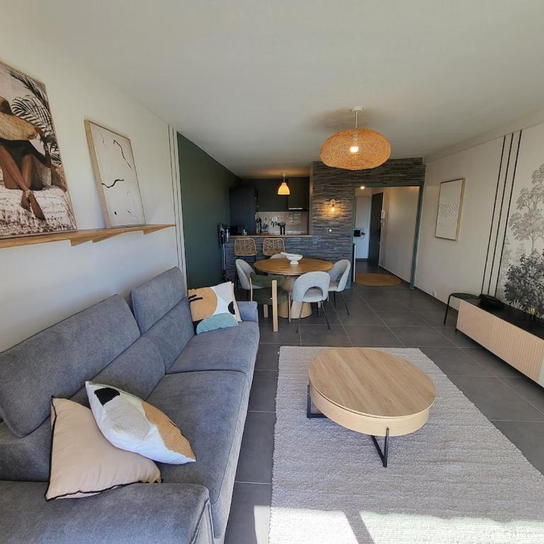 Appartement T3 avec balcon, Clim, Vue mer et port - Appartement 3 Chambres - 1