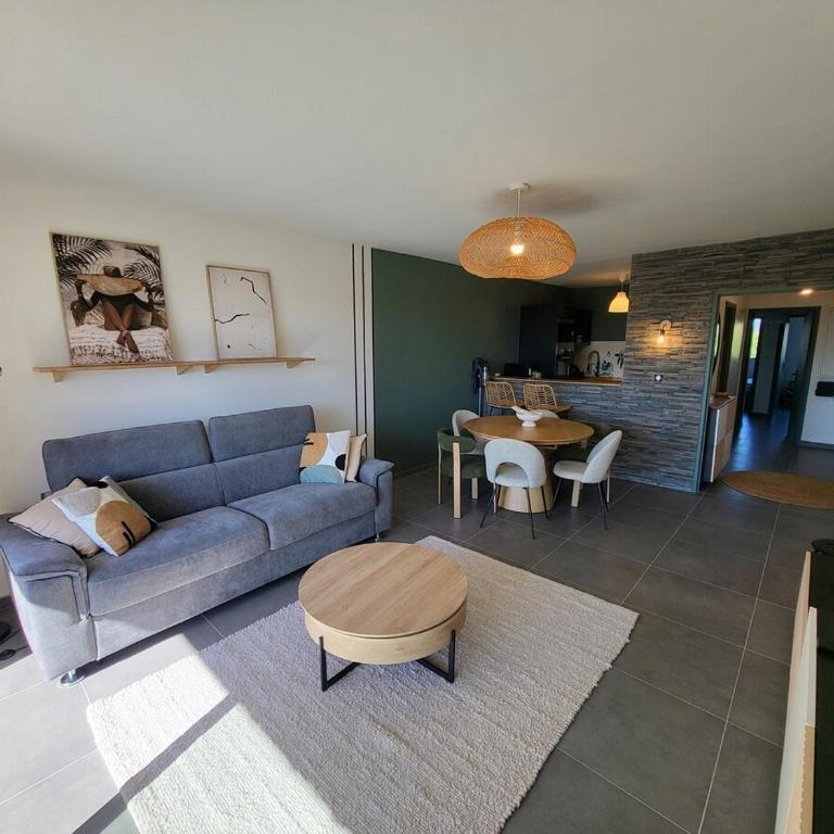 Appartement T3 avec balcon, Clim, Vue mer et port - Appartement 3 Chambres - 6