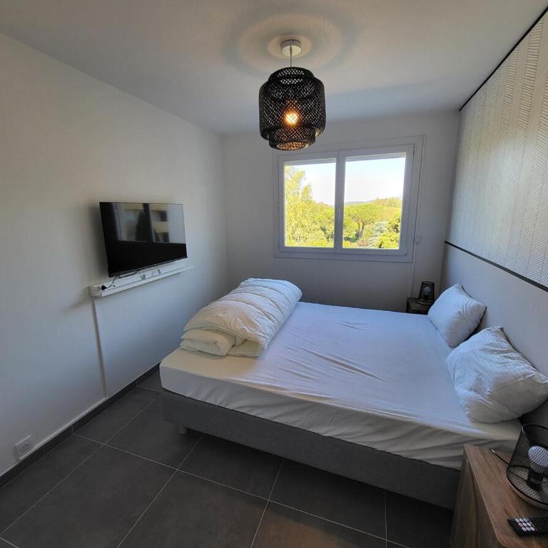 Appartement T3 avec balcon, Clim, Vue mer et port - Appartement 3 Chambres - 16