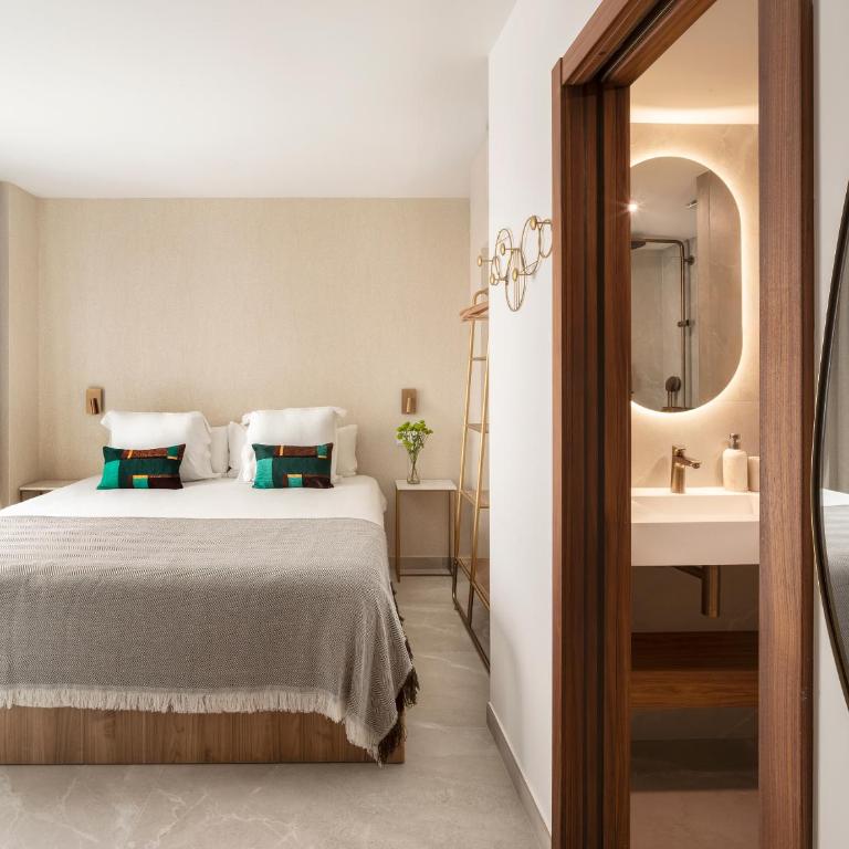 Feelathome Casa Azahar - Budget Double Room - 7