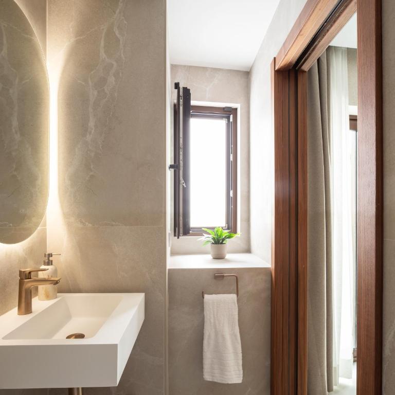 Feelathome Casa Azahar - Budget Double Room - 3