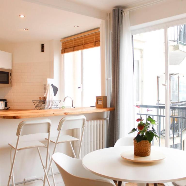 Bright apartment in Boulogne-Billancourt - Apartment - 3