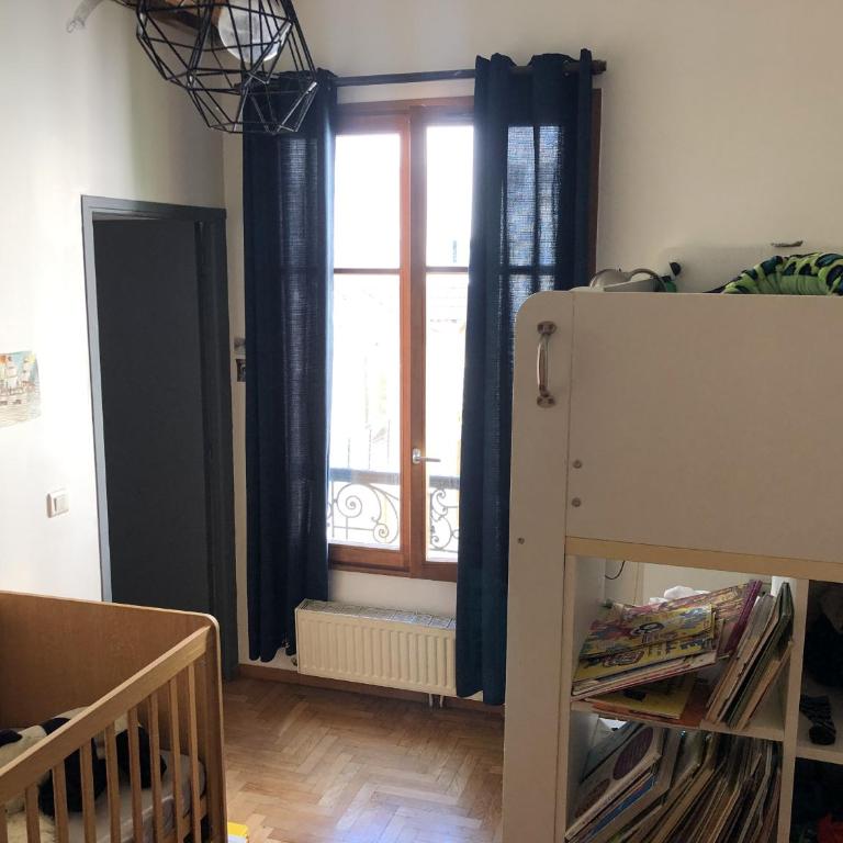 Paris, calme et superbe appartement avec terrasse - Appartement 3 Chambres - 11