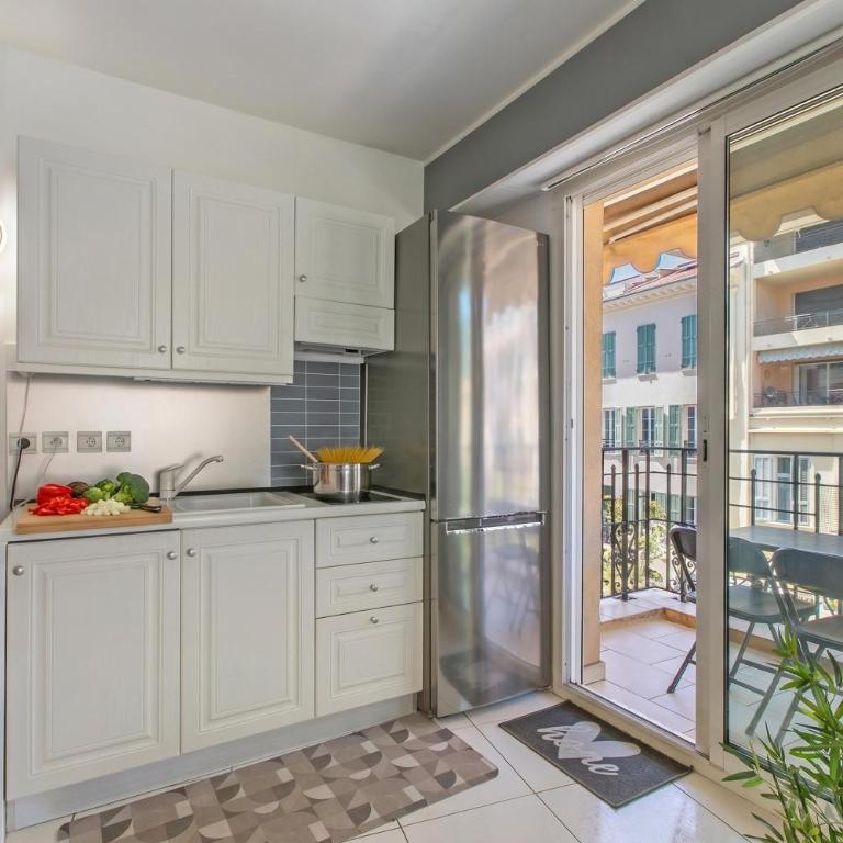Victoria Beach Apartments - Appartement avec Balcon - 6
