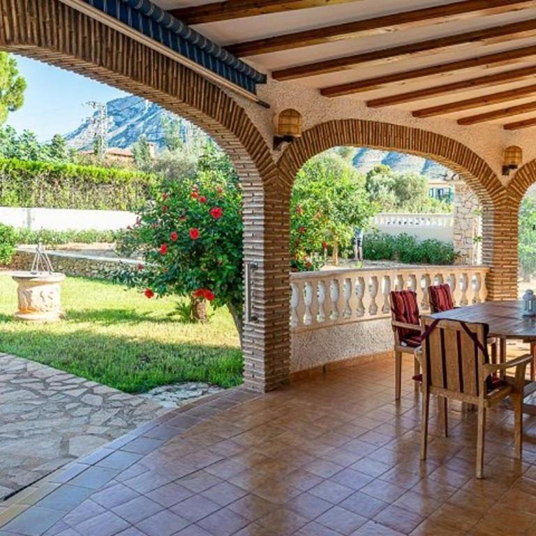 Villa Anina - Villa con vistas al jardín - 2