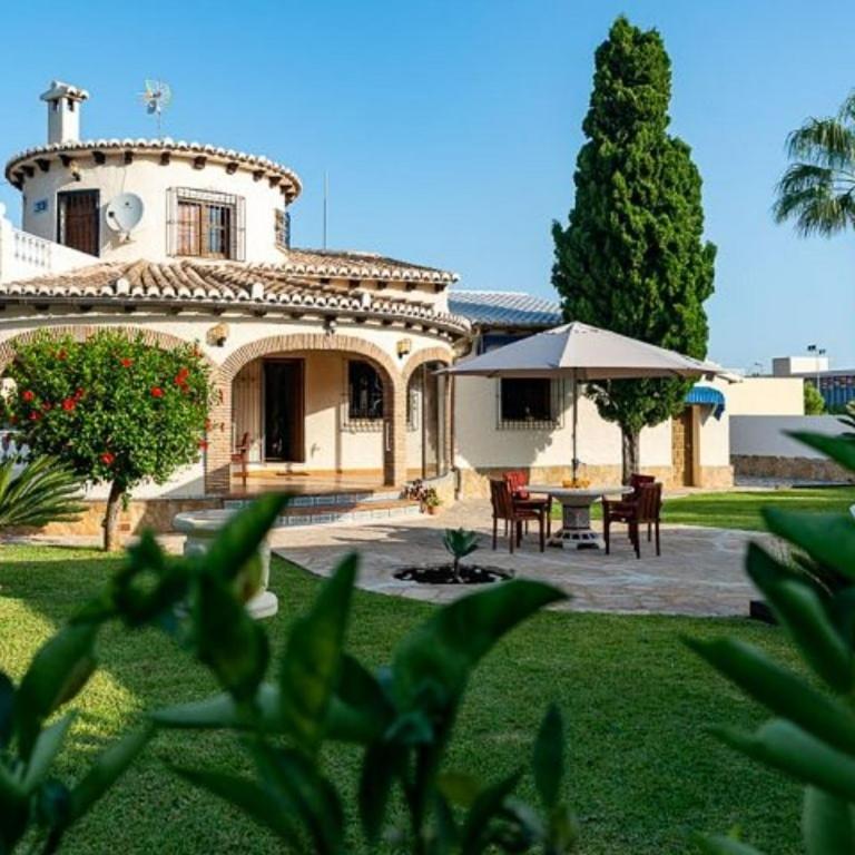Villa Anina - Villa con vistas al jardín - 1