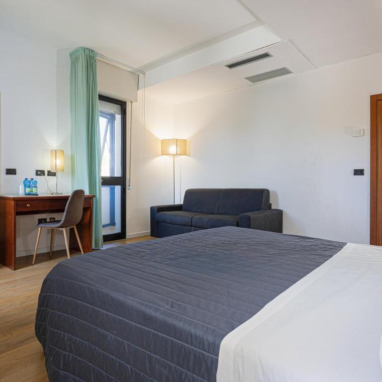 Hotel Sirena & Cucina - Deluxe King Room - 1