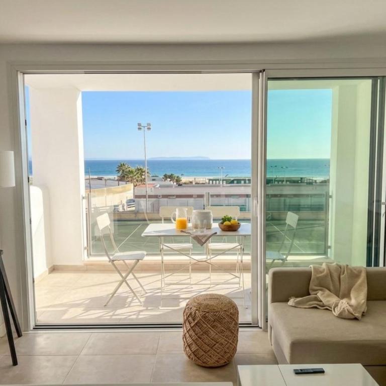 1Hab premium, parking, checkin autónomo, terraza y relax con vistas al mar - Apartment mit 1 Schlafzimmer - 1