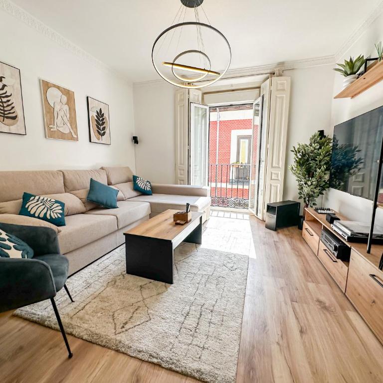 Casa Solé Bright Home Marbella - Three-Bedroom House - 1