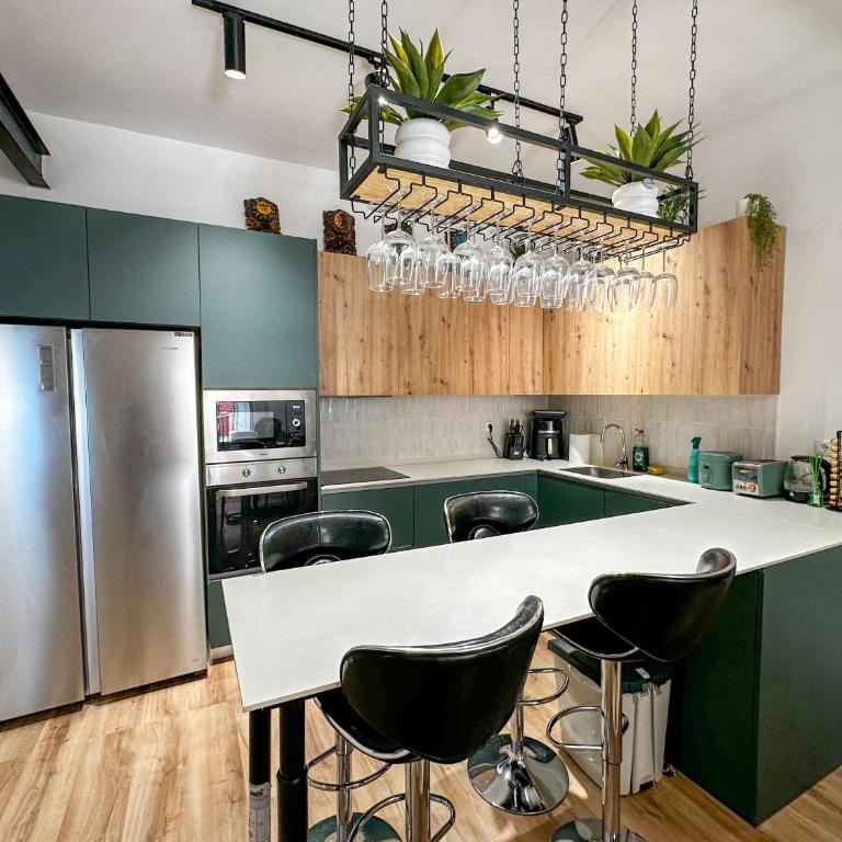 Casa Solé Bright Home Marbella - Three-Bedroom House - 7