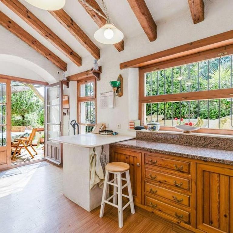 Casa Beach - Five-Bedroom House - 27