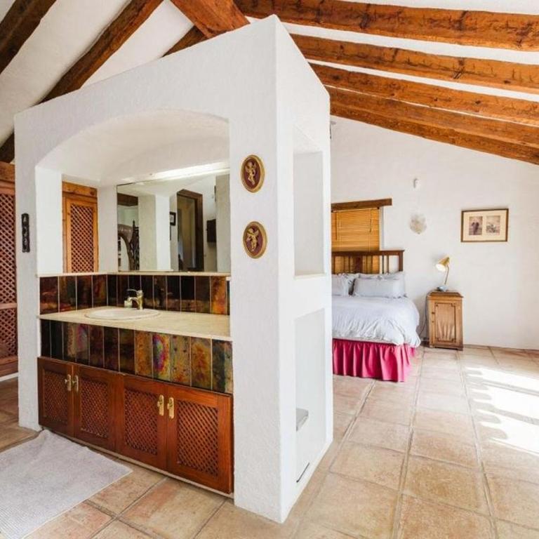Casa Beach - Five-Bedroom House - 48