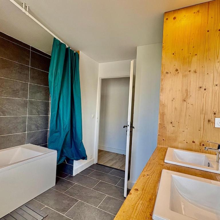 Le Dôme - Parking - Wi-Fi - Spacieux - Hyper Centre - Appartamento con 3 Camere da Letto - 24