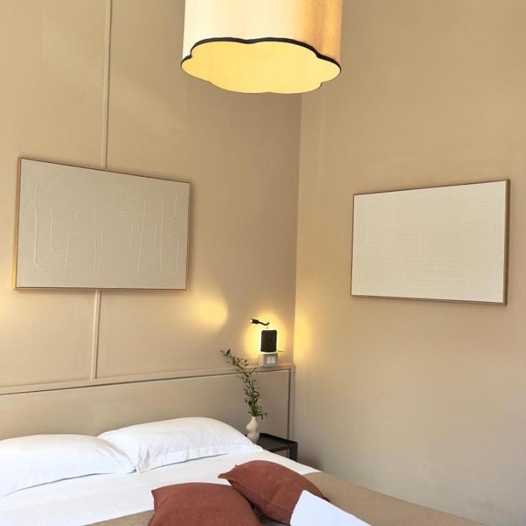 Hotel Fernanda - Chambre Double ou Lits Jumeaux avec Salle de Bains Privative Externe - 2