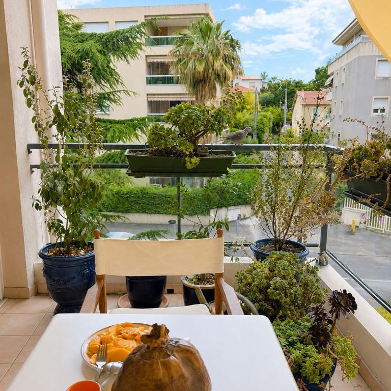 Apartment with Pool in Heart of Cagnes-sur-Mer - Maison 2 Chambres - 28