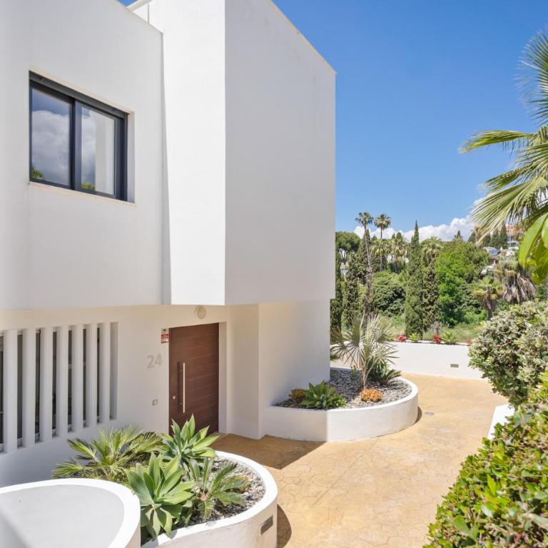Marbella Senses Ref #109 - Three-Bedroom Townhouse - 9