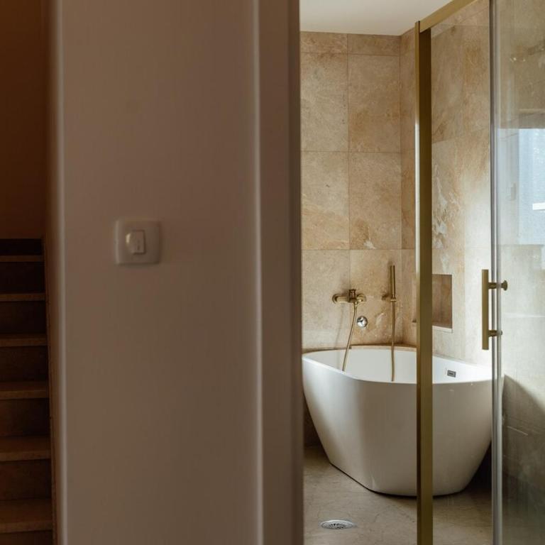 Lux Olive Garden Villa - Five-Bedroom House - 39