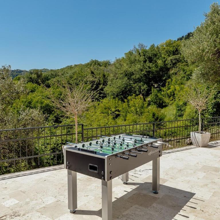 Lux Olive Garden Villa - Five-Bedroom House - 63