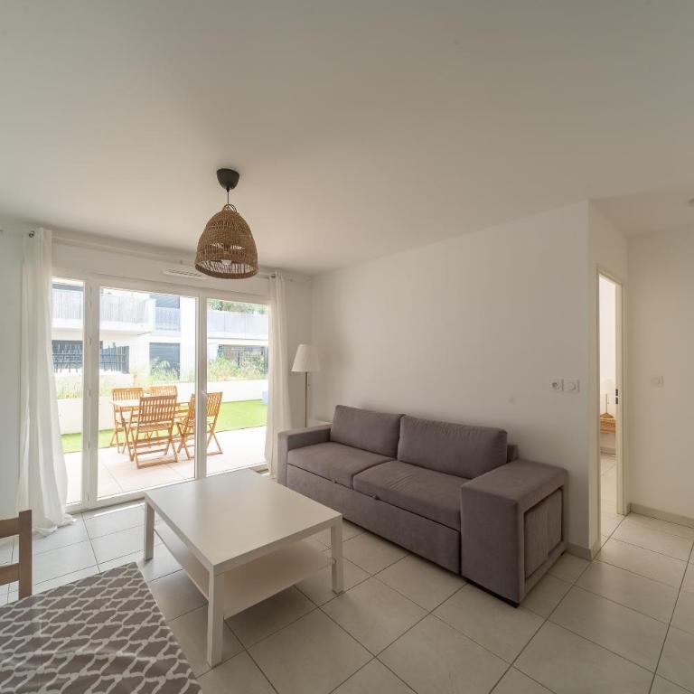 Le Lavandou Ensoleillé - Bel appt avec terrasse - Appartement - 8