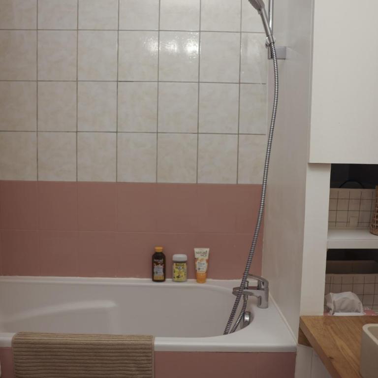 Apartment in the heart of Saint-Michel - Apartment - 16