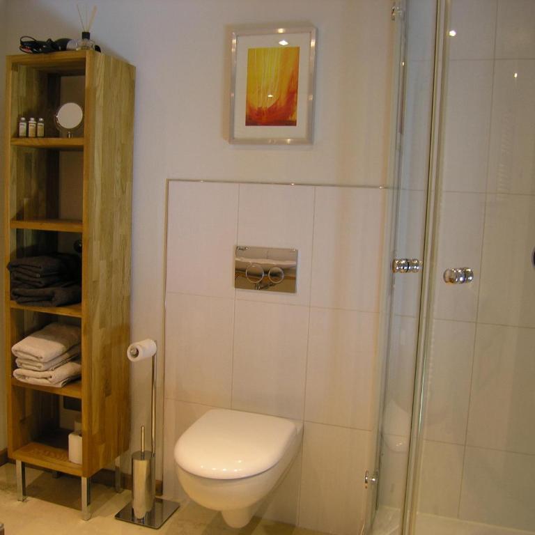 Altstadtperle - wohnen mittendrin - - Apartment mit Dusche - 10