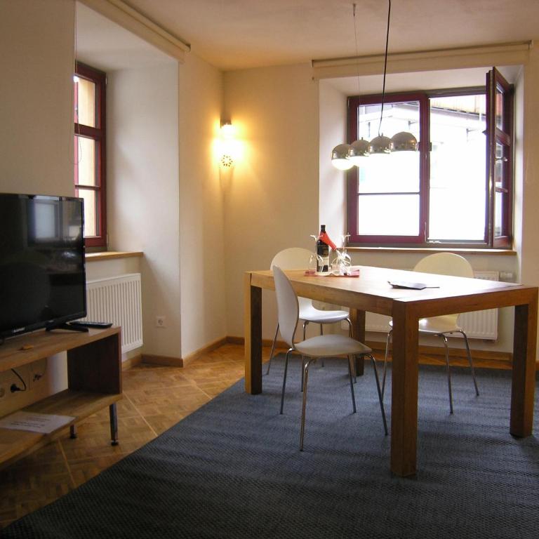 Altstadtperle - wohnen mittendrin - - Apartment mit Dusche - 7