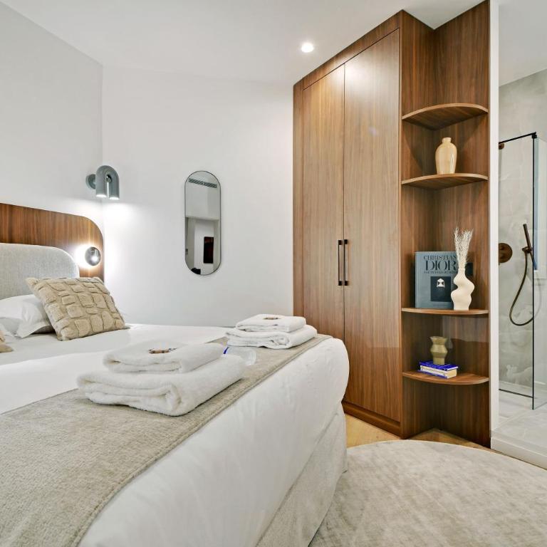 Chic and Spacious Apartment in the Heart of Paris - Appartement - 21