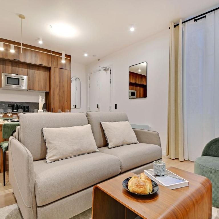 Chic and Spacious Apartment in the Heart of Paris - Appartement - 26