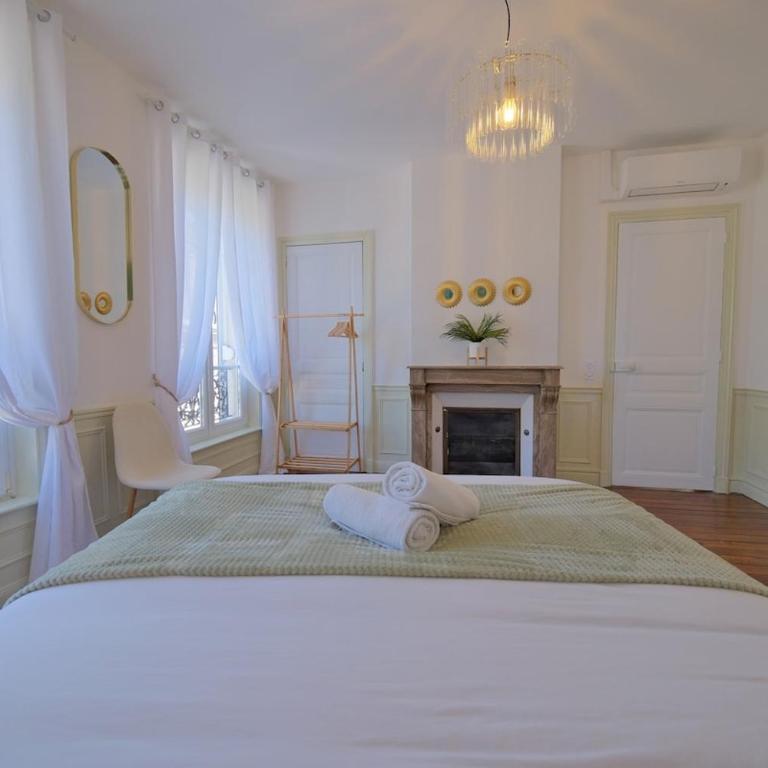 L'Écrin des Sacres - Cathédrale - Apartment - auf 2 Etagen - 22