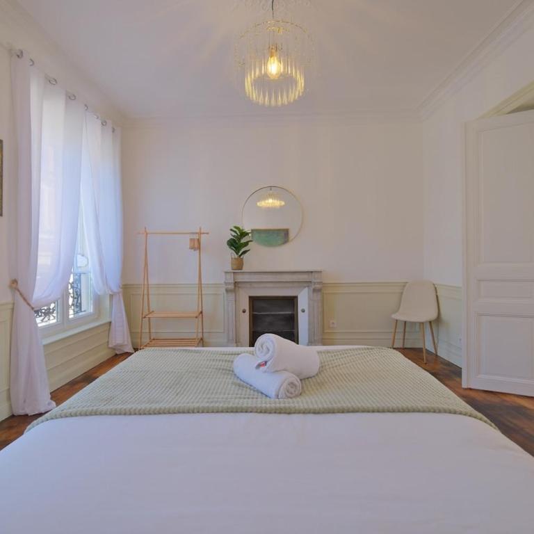 L'Écrin des Sacres - Cathédrale - Apartment - auf 2 Etagen - 45