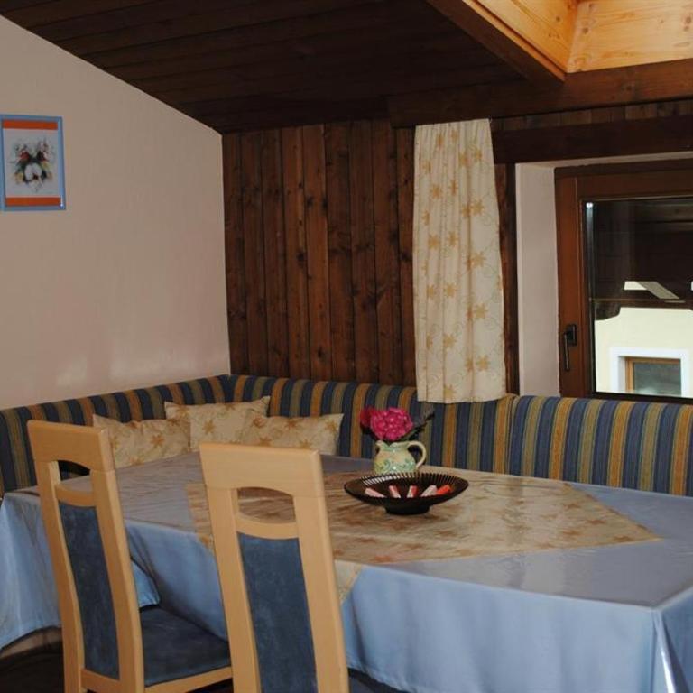 Haus Holaus Helga - Apartment mit Dusche - 9