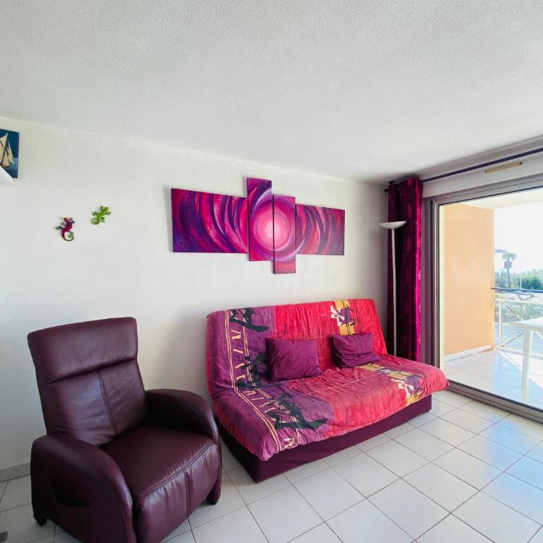 AGENCE JF IMMO-Apt 5 personnes parking - piscine collective - front de mer - Ménage inclus -V0730 - Appartement 2 Chambres - 4