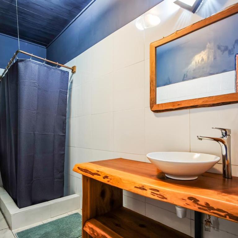 Espacio Ecole - Economy Double Room - 9