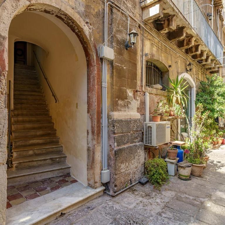 DuHom - Four-Bedroom Apartment - 31