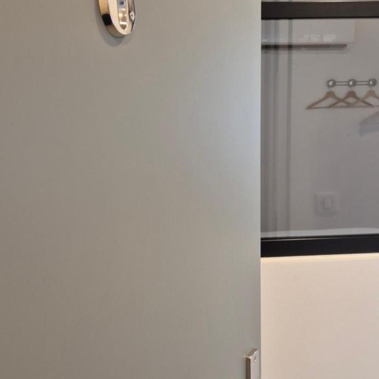 Résidence ROUSSEAU - Appartements Premium - Hyper centre-ville de Reims - Superior Apartment mit 1 Schlafzimmer - 9
