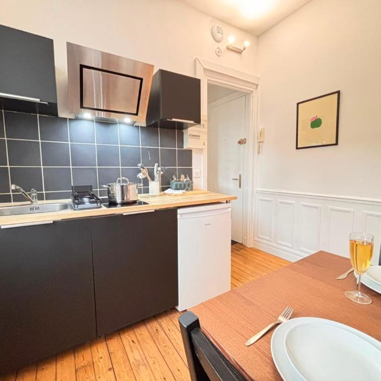 1Gabelle logement cosy proche cathédrale - Apartamento - 4