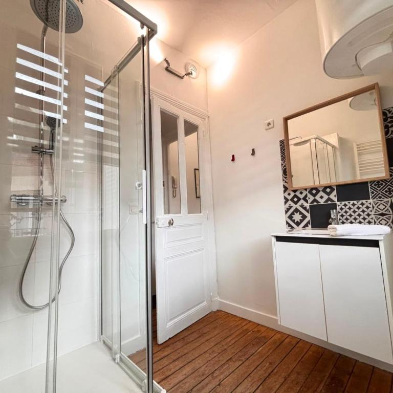 1Gabelle logement cosy proche cathédrale - Apartamento - 12