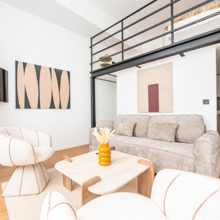Bright & Modern Apartment in Central Paris - Apartment - 9