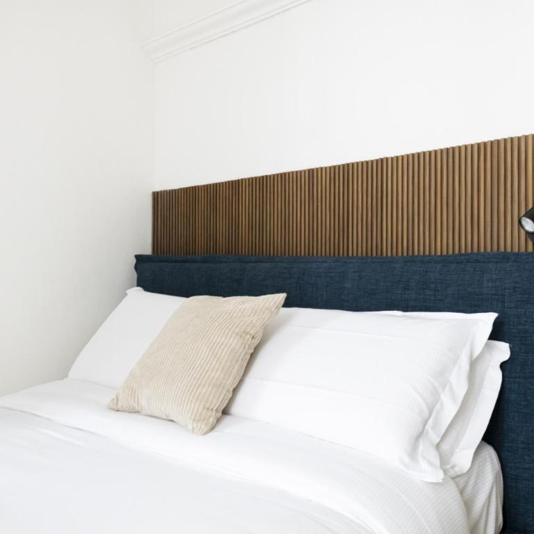 Easylife - Suite in Piazza del Duomo Como - Monolocale con Balcone - 11