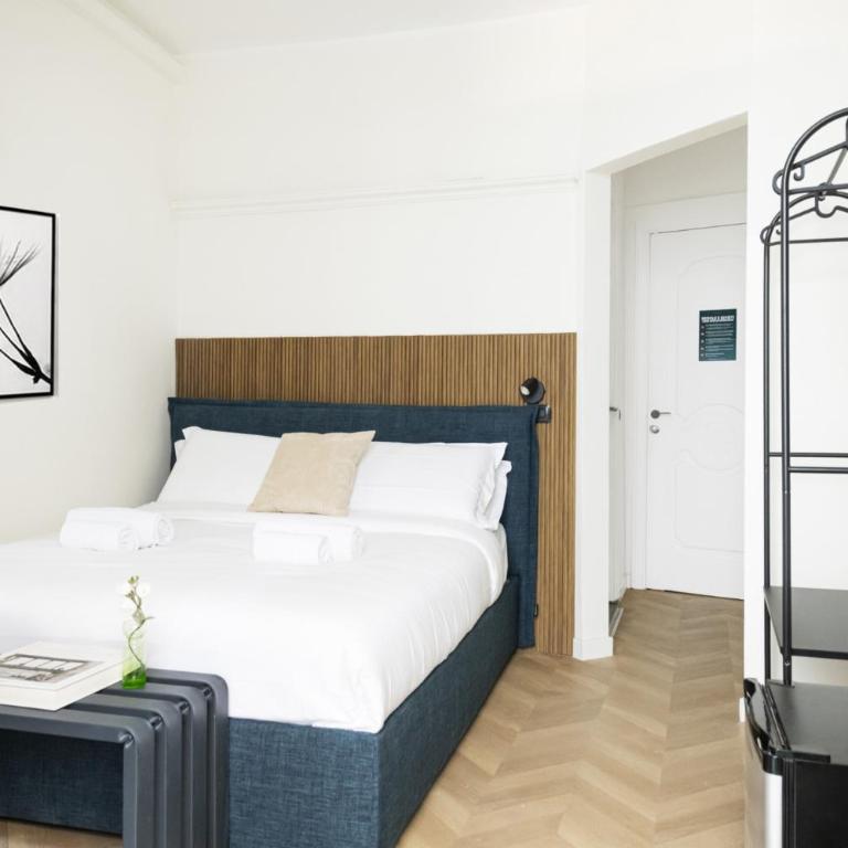 Easylife - Suite in Piazza del Duomo Como - Monolocale con Balcone - 9