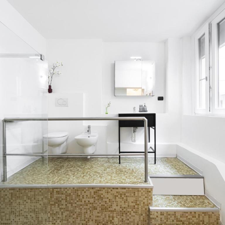 Easylife - Suite in Piazza del Duomo Como - Monolocale Superior - 5