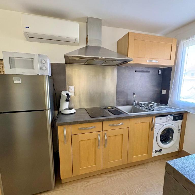 Studio avec Wi-Fi, à 5mn de la Centrale du Bugey - Monolocale con Divano-Letto - 3