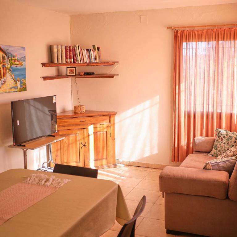 Casa Tuli- Cabalango 8 people ,Swimming pool ,WiFi ,Asador - Casa de 3 dormitorios - 4