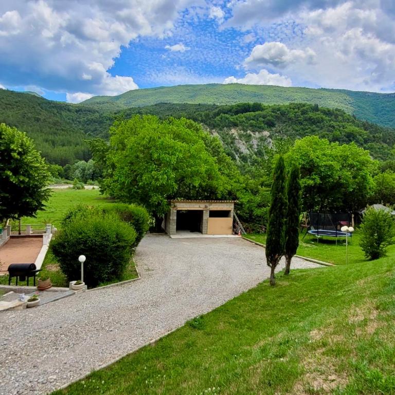 Gîte des Anges, Domaine de la Méouge, piscine et accès direct rivière - Appartement 1 Chambre - Vue sur Jardin - 23