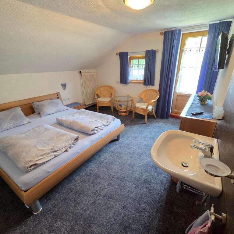 Ferienhof Strigl - Apartment mit 2 Schlafzimmern und Balkon - 5