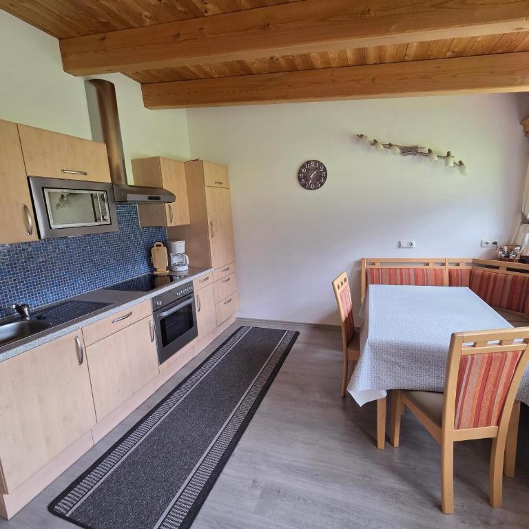 Ferienhof Strigl - Apartment mit 2 Schlafzimmern und Balkon - 9